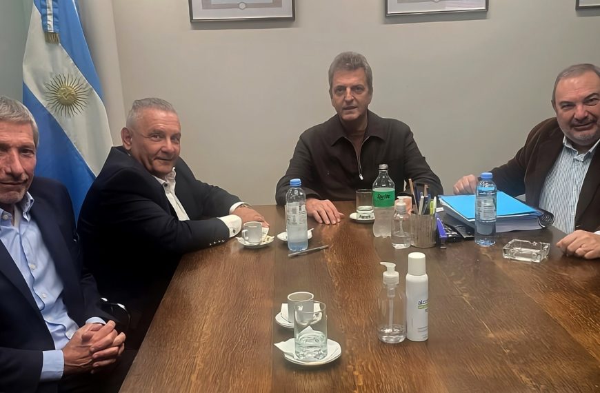 SERGIO MASSA CON MARTILLEROS BONAERENSES